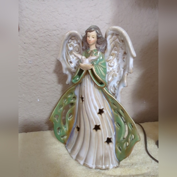 Holiday Large 12" Glossy Porcelain/Ceramic Angel Figurine with Dove Lladro Style - Picture 2 of 15